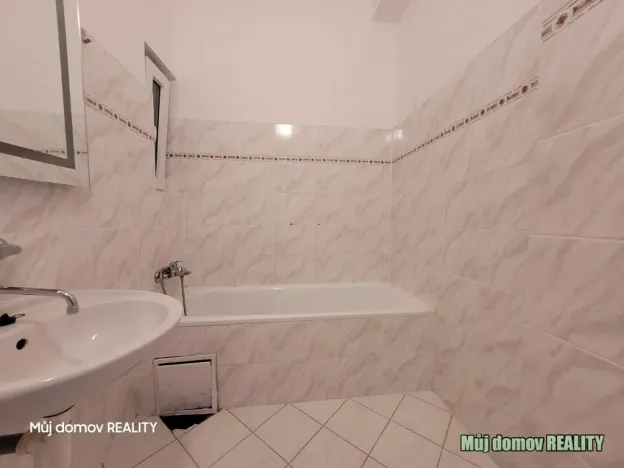 Pronájem bytu 4+kk, Praha - Smíchov, Stroupežnického, 146 m2