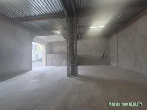 Pronájem skladu, Praha - Horní Počernice, Stoliňská, 120 m2