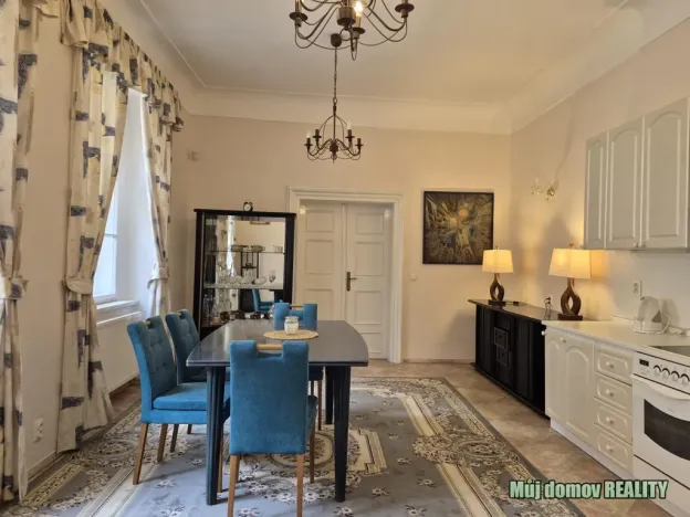 Pronájem bytu 3+1, Praha - Staré Město, Týnská ulička, 107 m2