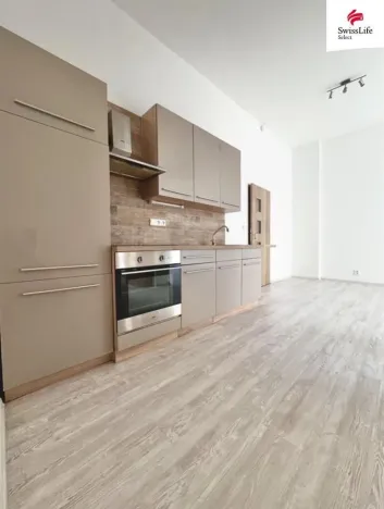 Pronájem bytu 2+kk, Meziboří, nám. 8. května, 54 m2