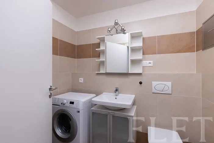 Pronájem bytu 1+kk, Praha - Letňany, Škrábkových, 43 m2