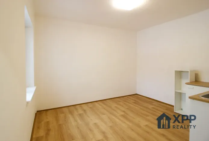 Prodej bytu 1+kk, Chlum u Třeboně, 22 m2