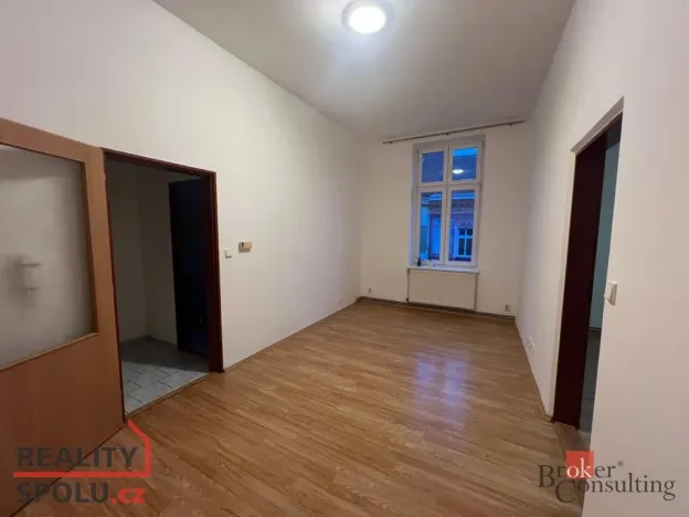 Pronájem bytu 1+1, Plzeň - Jižní Předměstí, Krátká, 44 m2