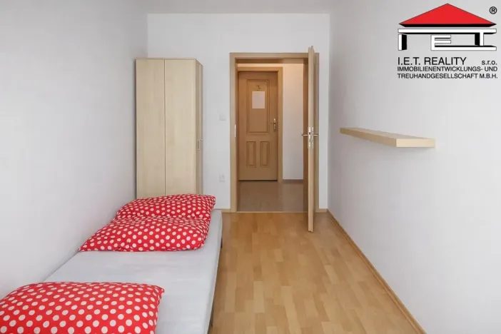 Pronájem bytu 1+kk, Brno, Bezručova, 20 m2
