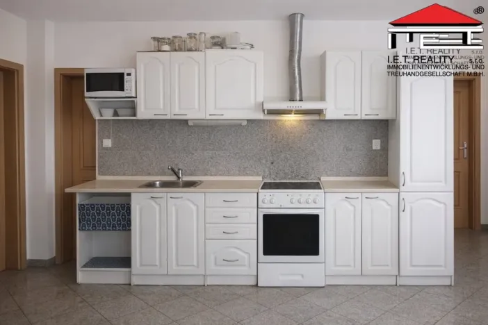 Pronájem bytu 1+kk, Brno, Bezručova, 20 m2