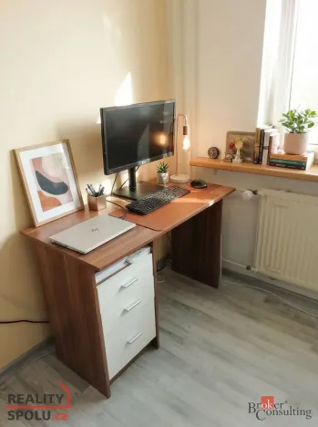 Prodej bytu 2+kk, Praha - Libuš, Mirotická, 40 m2