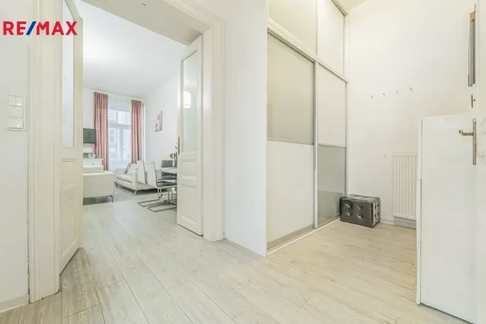 Prodej bytu 2+kk, Praha - Nové Město, Záhořanského, 61 m2