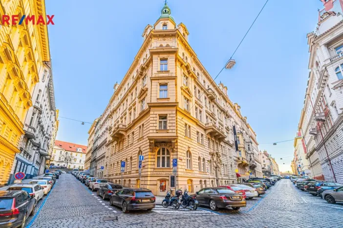 Prodej bytu 2+kk, Praha - Nové Město, Záhořanského, 61 m2