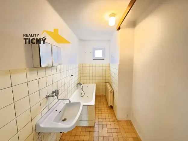 Prodej rodinného domu, Nové Město nad Metují, V Aleji, 213 m2