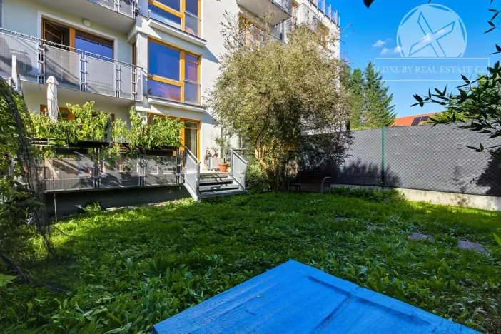 Prodej bytu 2+kk, Praha - Malešice, Univerzitní, 50 m2