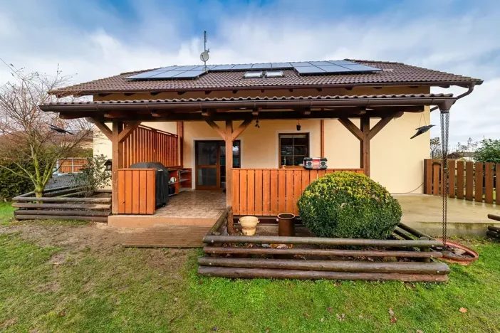 Prodej rodinného domu, Letiny, 282 m2