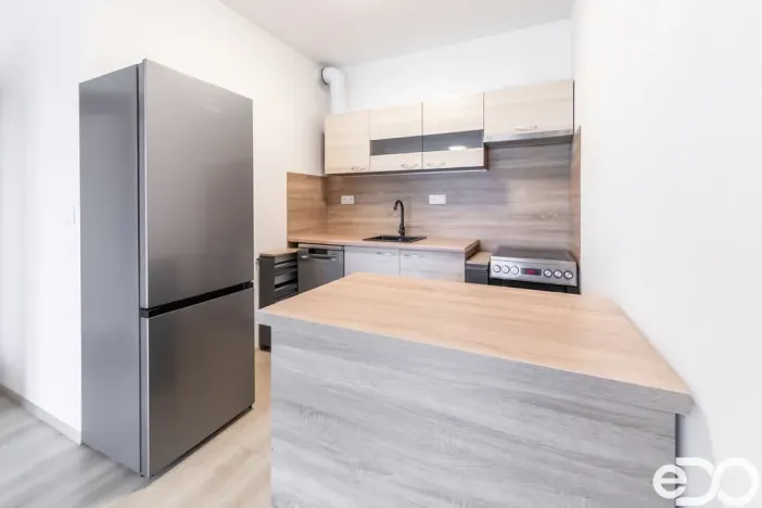 Prodej bytu 2+kk, Chrudim, V Hliníkách, 50 m2