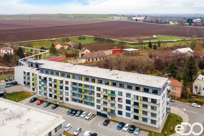 Prodej bytu 2+kk, Chrudim, V Hliníkách, 50 m2