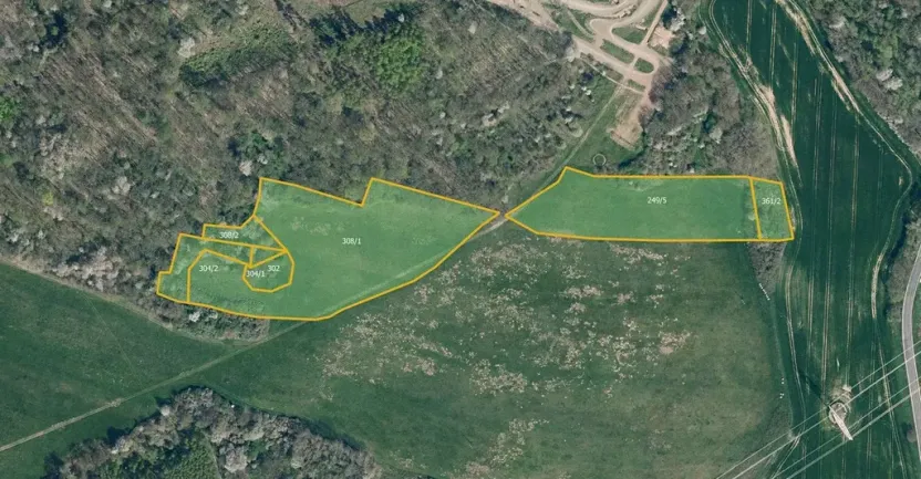 Prodej louky, Úštěk, 384290 m2
