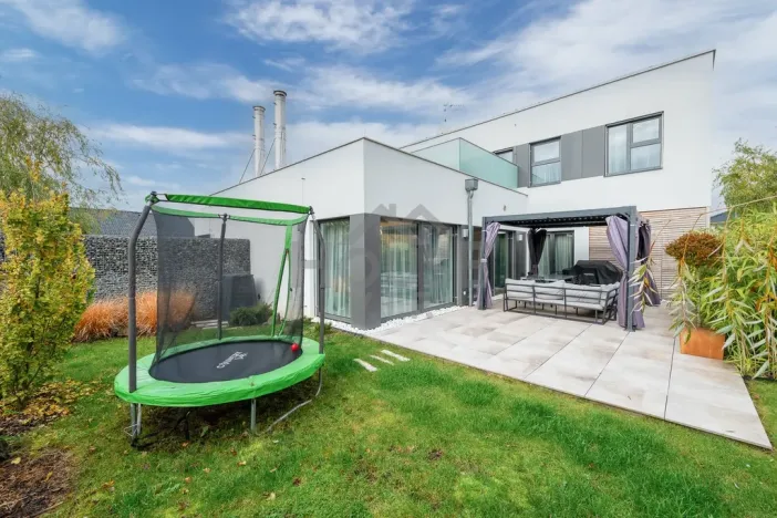 Pronájem rodinného domu, Králův Dvůr - Levín, Na Vyhlídce, 201 m2