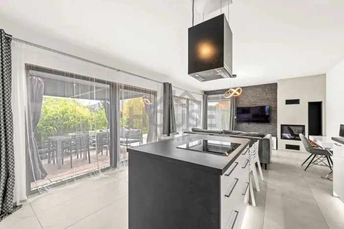 Pronájem rodinného domu, Králův Dvůr - Levín, Na Vyhlídce, 201 m2