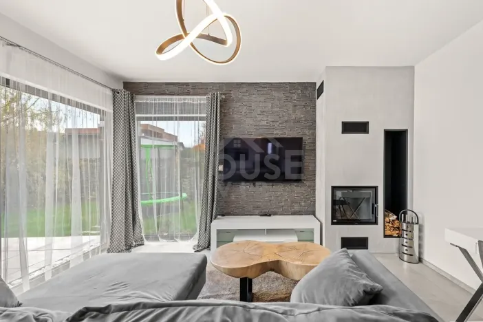 Pronájem rodinného domu, Králův Dvůr - Levín, Na Vyhlídce, 201 m2