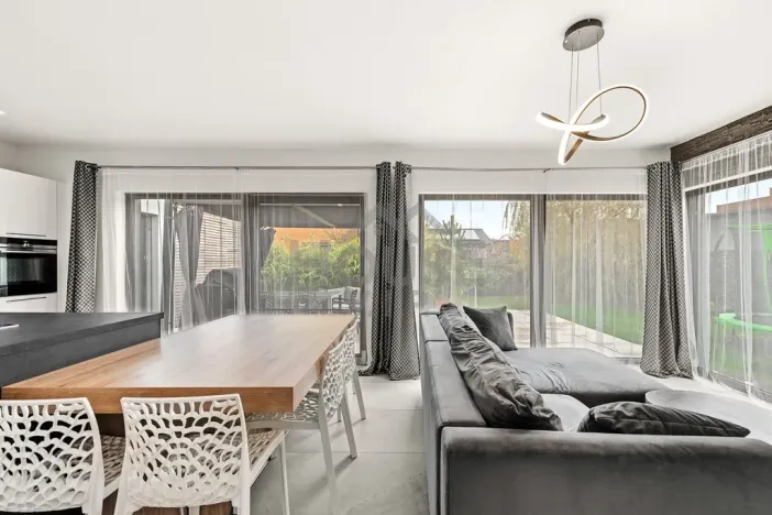 Pronájem rodinného domu, Králův Dvůr - Levín, Na Vyhlídce, 201 m2