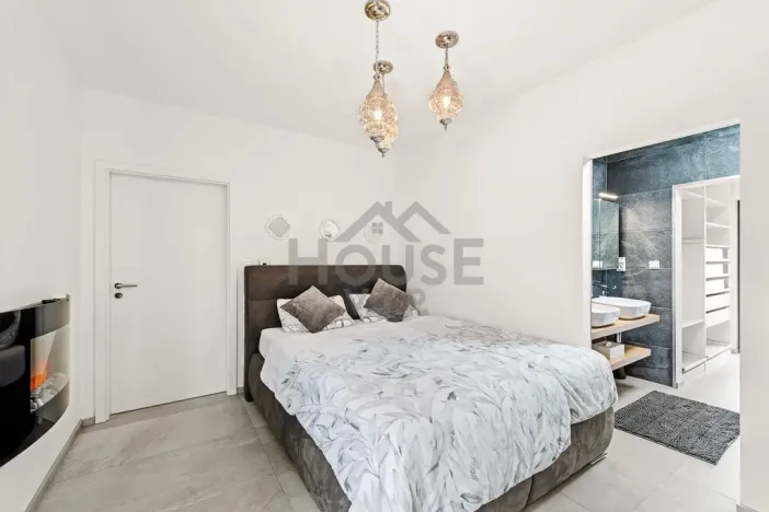 Pronájem rodinného domu, Králův Dvůr - Levín, Na Vyhlídce, 201 m2