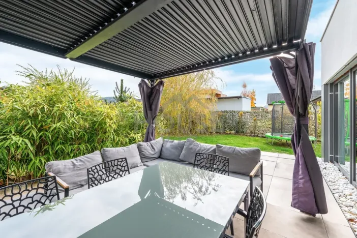 Pronájem rodinného domu, Králův Dvůr - Levín, Na Vyhlídce, 201 m2