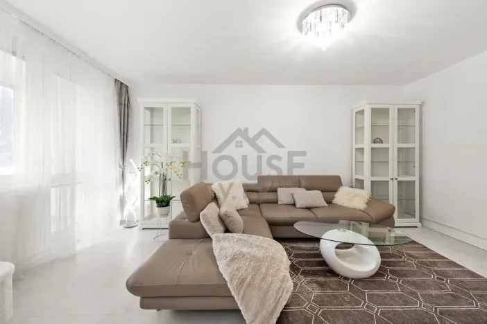 Prodej bytu 5+kk, Praha - Řepy, Mrkvičkova, 106 m2