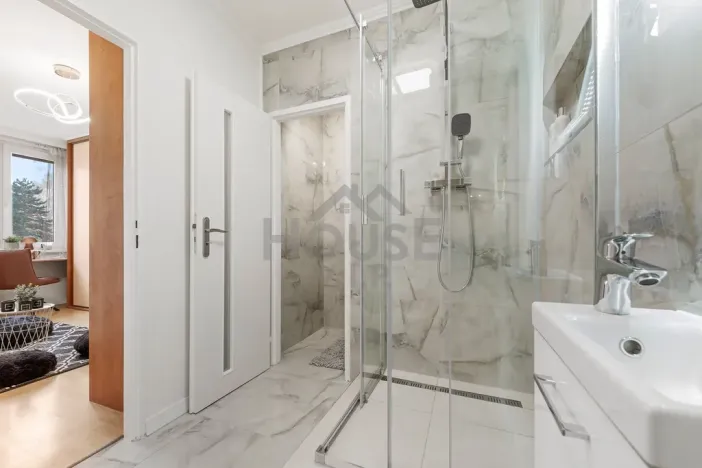 Prodej bytu 5+kk, Praha - Řepy, Mrkvičkova, 106 m2