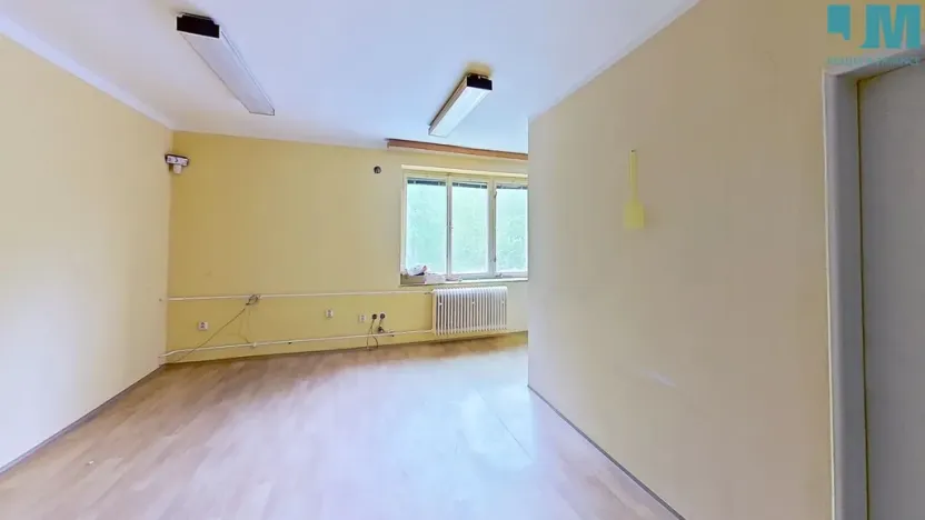 Pronájem obchodního prostoru, Třebíč - Borovina, 560 m2