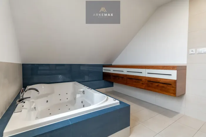 Prodej rodinného domu, Dětmarovice, 295 m2