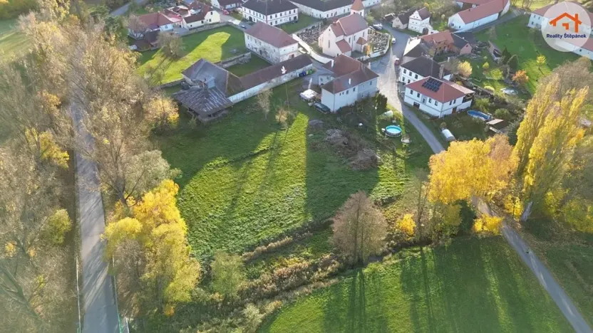 Prodej pozemku pro bydlení, Strýčice, 4191 m2