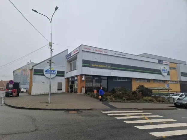 Pronájem obchodního prostoru, Šlapanice, Nádražní, 78 m2