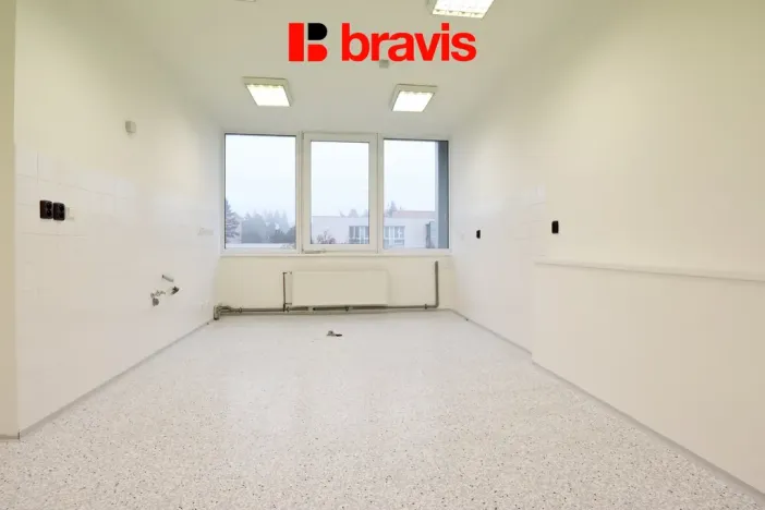 Pronájem ordinace, Brno - Žabovřesky, Makovského náměstí, 74 m2