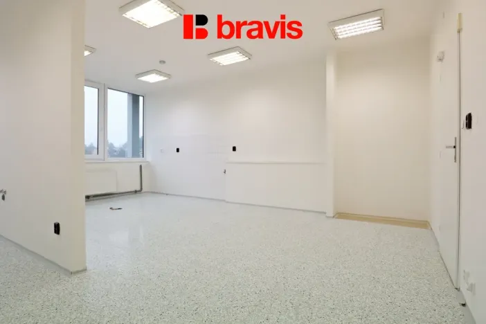 Pronájem ordinace, Brno - Žabovřesky, Makovského náměstí, 74 m2