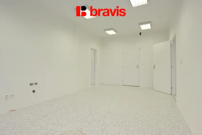 Pronájem ordinace, Brno - Žabovřesky, Makovského náměstí, 37 m2