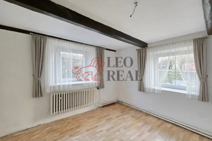 Pronájem bytu 3+1, Dolní Břežany - Lhota, Na Průhonu, 86 m2