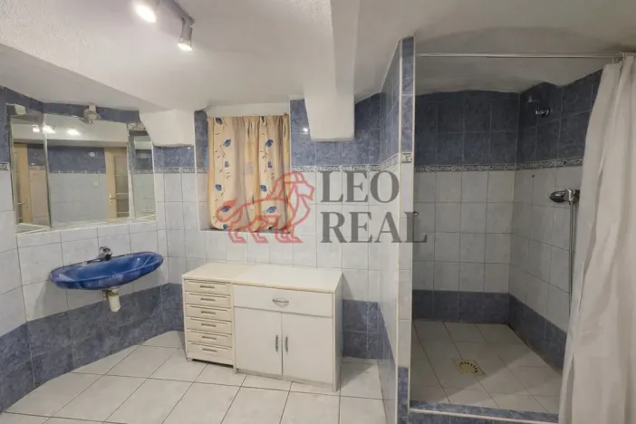 Pronájem bytu 3+1, Dolní Břežany - Lhota, Na Průhonu, 86 m2