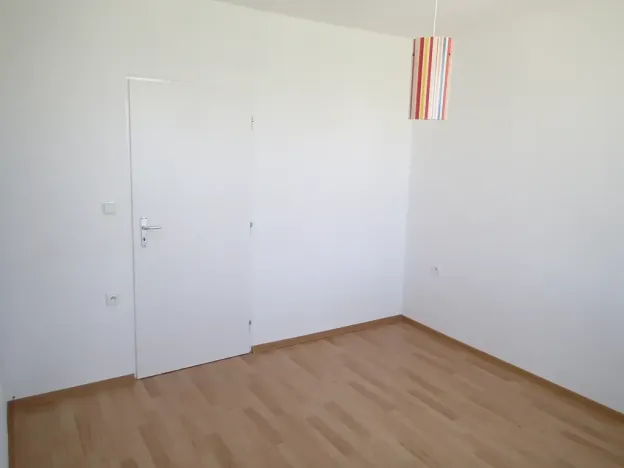 Prodej bytu 3+1, Chrast, U Pošty, 62 m2