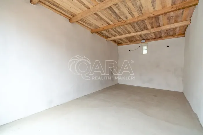 Pronájem garáže, Praha, U Řempa, 14 m2