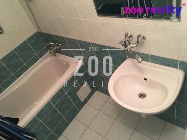 Pronájem bytu 2+kk, České Budějovice, Staroměstská, 43 m2