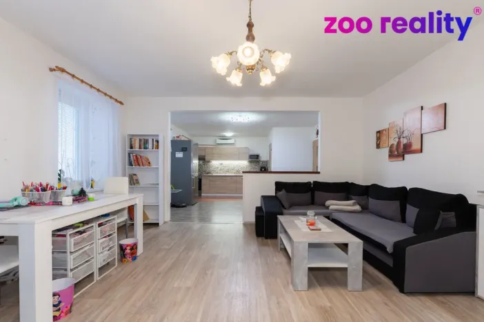 Prodej rodinného domu, Chorušice - Velký Újezd, 200 m2