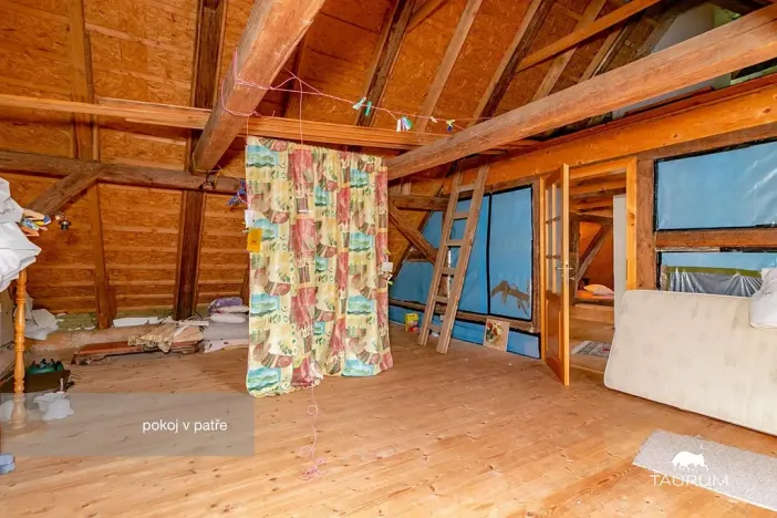 Prodej rodinného domu, Stříbrná, 178 m2