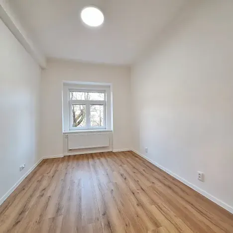 Pronájem bytu 3+1, Praha - Břevnov, Bělohorská, 70 m2