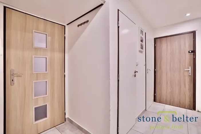 Prodej bytu 2+kk, Praha - Kamýk, Smotlachova, 43 m2