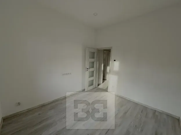 Pronájem bytu 2+kk, Praha - Košíře, Pod Kavalírkou, 53 m2