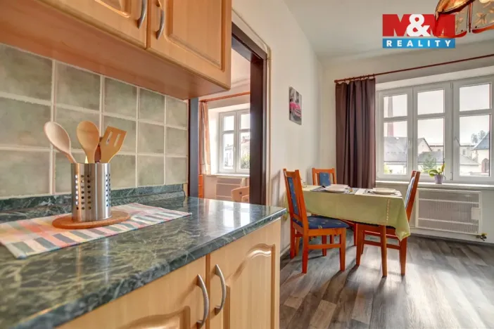 Prodej rodinného domu, Hostinné, Horská, 408 m2