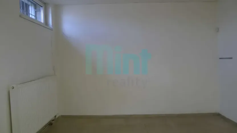 Pronájem skladu, Ostrava, Teslova, 348 m2