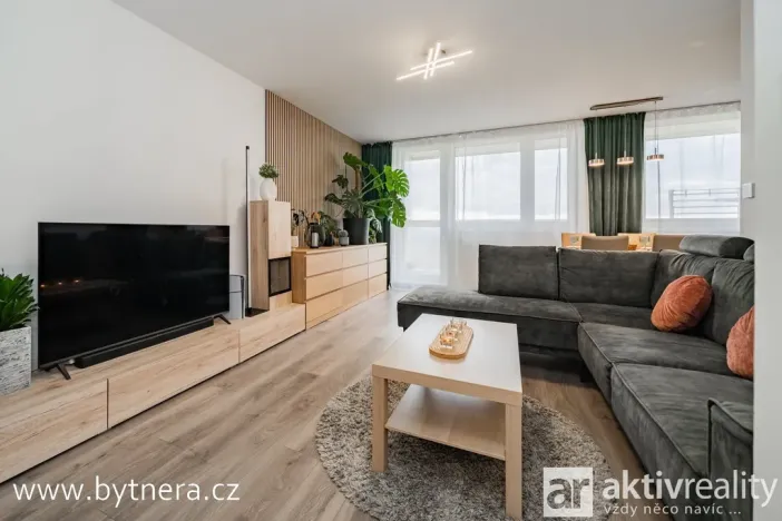 Prodej bytu 3+1, Neratovice, Kojetická, 78 m2