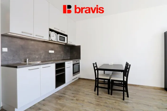 Pronájem bytu 1+kk, Brno - Černá Pole, třída Generála Píky, 28 m2