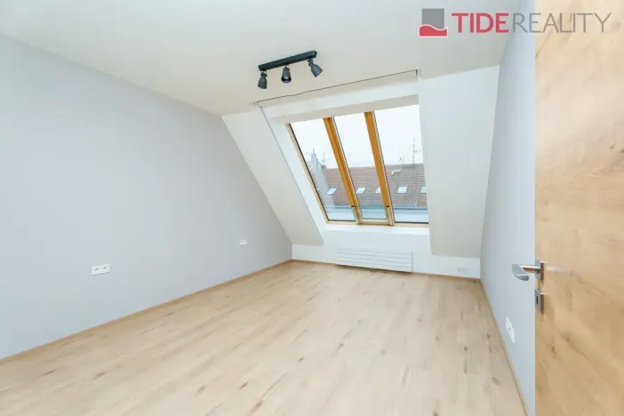 Pronájem bytu 5+kk, Praha, Belgická, 259 m2