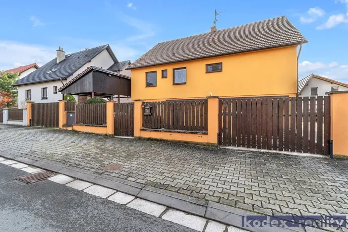 Prodej rodinného domu, Hradec Králové, U Jednoty, 300 m2