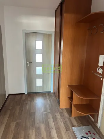 Pronájem bytu 2+kk, Jablonec nad Nisou, Skelná, 41 m2